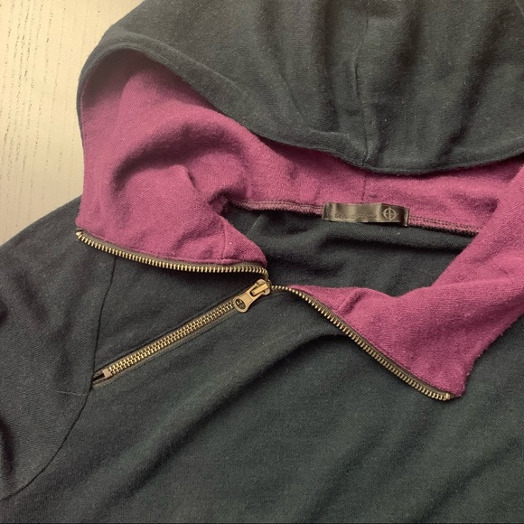 Unique Dark blue hoodie size M - Picture 3 of 3